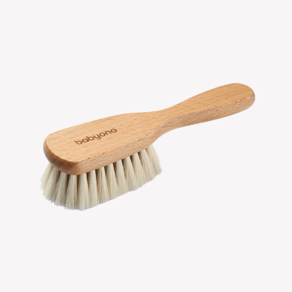 Babyono Brush with natural bristles 799